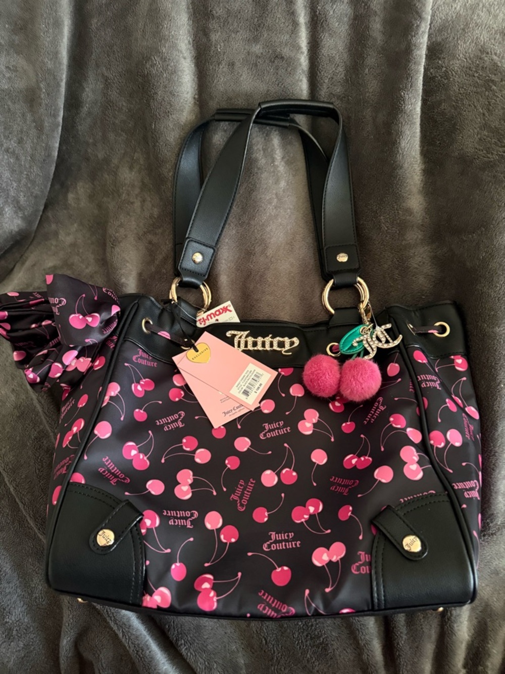 Juicy couture black sweet cherry
daydreamer . NWT!
Black & pink -gold HW